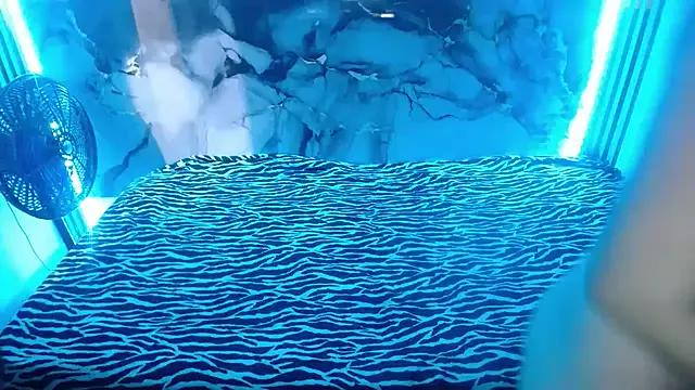 melannee_jop from StripChat is Freechat