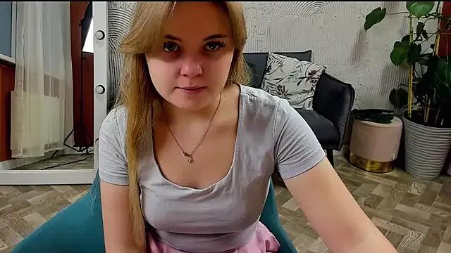 Try girls webcam shows. Sweet cute Free Performers.