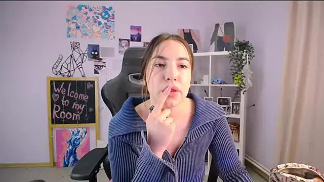 Try girls webcam shows. Sweet cute Free Performers.