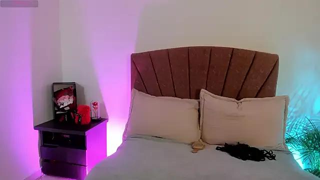 Try girls webcam shows. Sweet cute Free Performers.