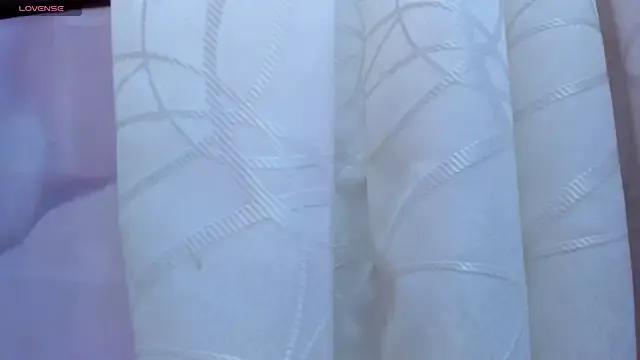 Melody_Lolii from StripChat is Freechat