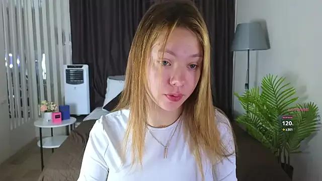 meow_mellie from StripChat is Freechat