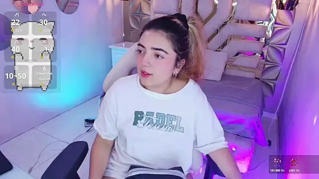 Try girls webcam shows. Sweet cute Free Performers.