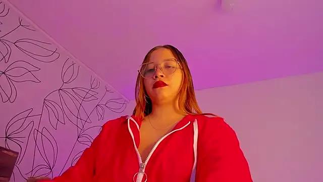 Try girls webcam shows. Sweet cute Free Performers.