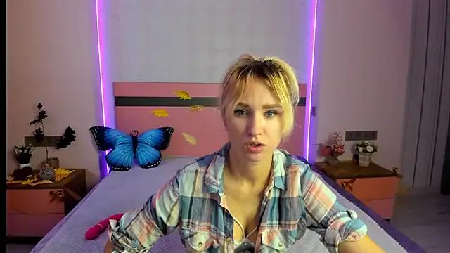 MeryMidnight from StripChat is Freechat