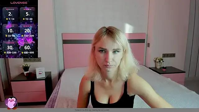 Try girls webcam shows. Sweet cute Free Performers.