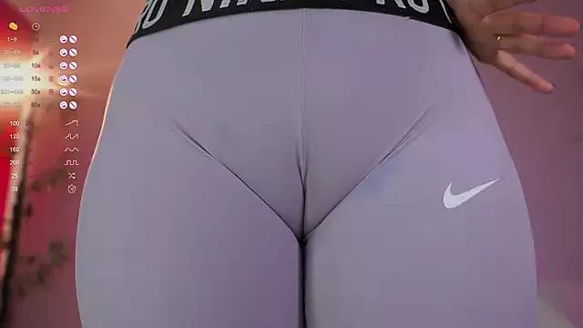 Try girls webcam shows. Sweet cute Free Performers.
