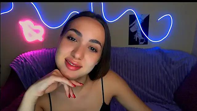 Mia_cutie77 from StripChat is Freechat