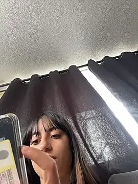 Freechat Mia_fiire on StripChat