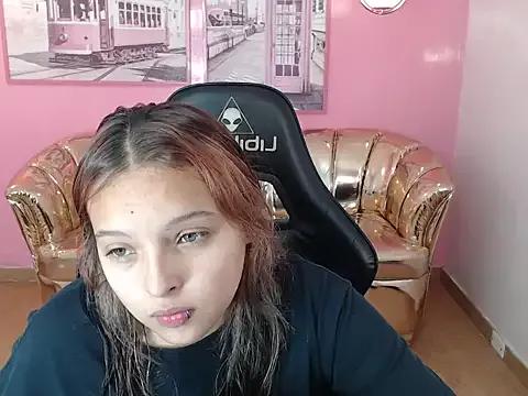 mia_foster_t from StripChat is Freechat