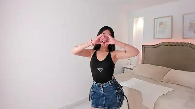 Miacorner_ from StripChat