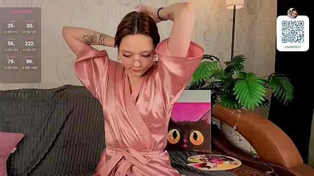 MiaSkyKiss from StripChat