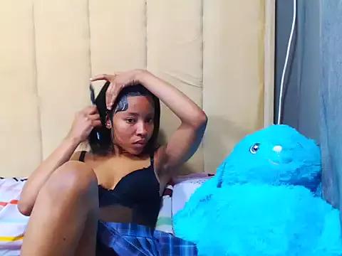 Michelchellyxx09 from StripChat is Freechat
