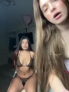 Michelle_Angel_Paradise from StripChat is Freechat