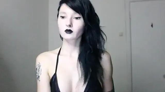 midnightsiren777 from StripChat is Freechat