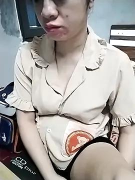 Try girls webcam shows. Sweet cute Free Performers.