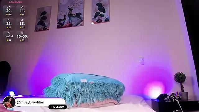 Miia_brooklyn from StripChat