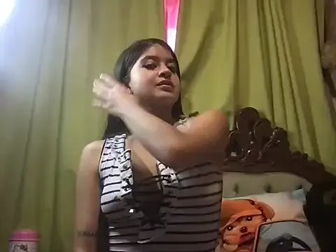 Try girls webcam shows. Sweet cute Free Performers.