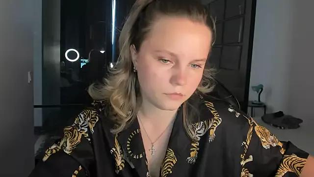 Try girls webcam shows. Sweet cute Free Performers.