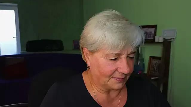 Milana_Milky from StripChat is Freechat