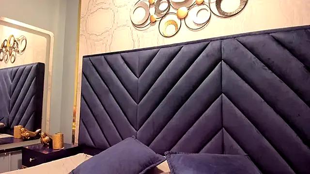 Milenacollins from StripChat is Freechat