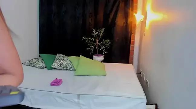 Try girls webcam shows. Sweet cute Free Performers.
