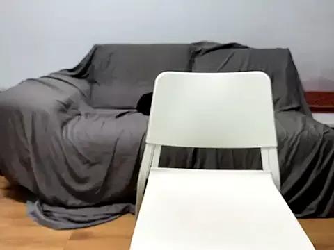 MiliExteraaa from StripChat