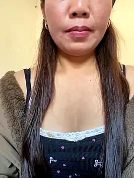 Milky-milk from StripChat is Freechat