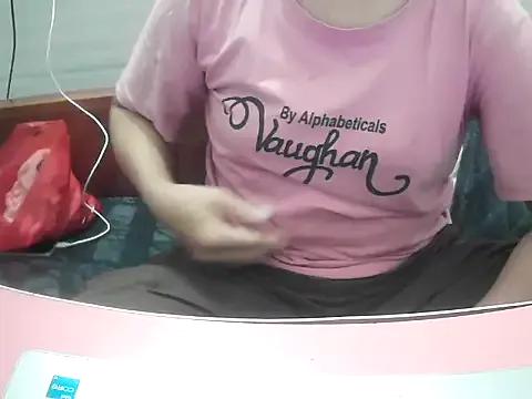 Minaa_22 from StripChat is Freechat
