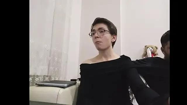 minikkdunyam from StripChat is Freechat