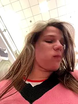 Try girls webcam shows. Sweet cute Free Performers.