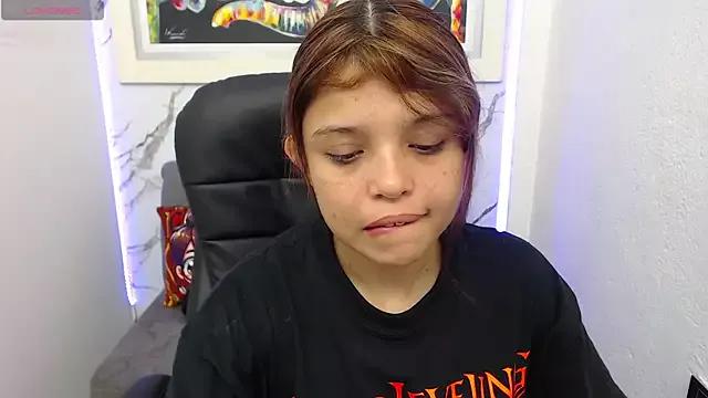Try girls webcam shows. Sweet cute Free Performers.