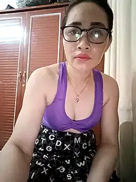Mira66 from StripChat is Freechat