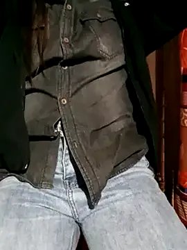 Freechat misa_00 on StripChat