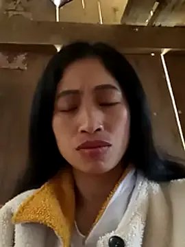 Freechat misa_00 on StripChat