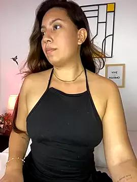 Miss__caroline from StripChat