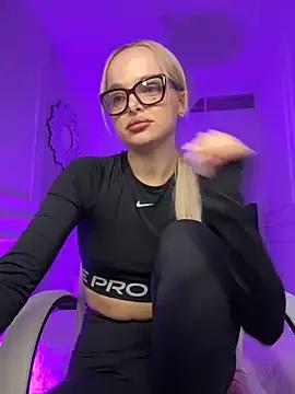 Try girls webcam shows. Sweet cute Free Performers.