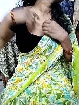 Miss_sruthi from StripChat is Freechat