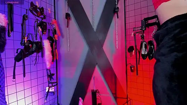 MissAlison_Monica_bdsm from StripChat is Freechat