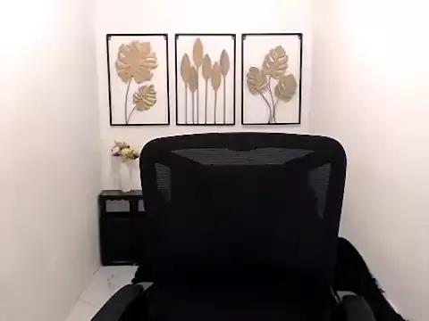 MissKeanna from StripChat