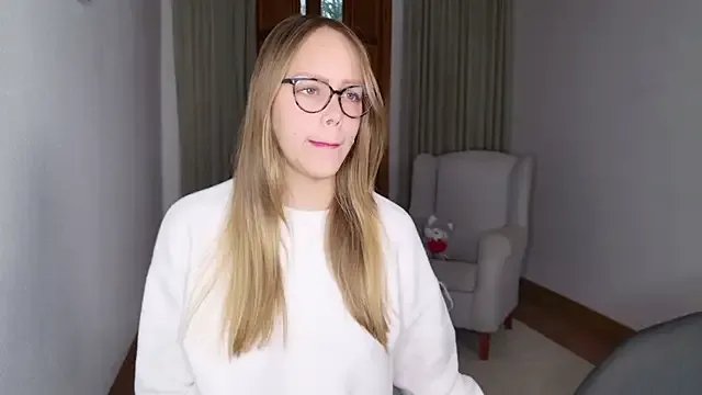 Try girls webcam shows. Sweet cute Free Performers.