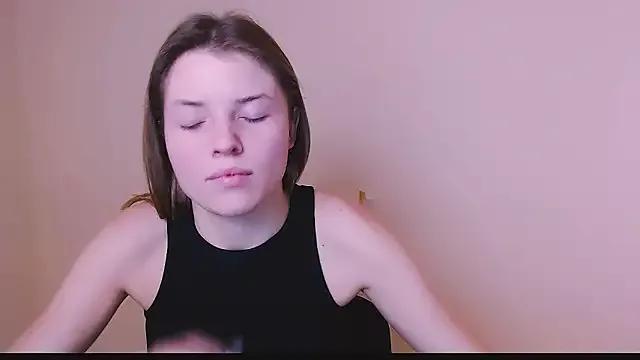 Try girls webcam shows. Sweet cute Free Performers.