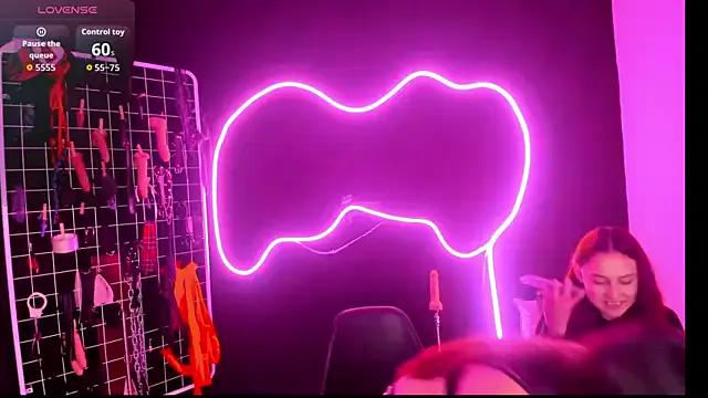 Try girls webcam shows. Sweet cute Free Performers.