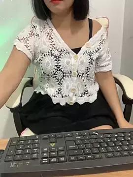 Try girls webcam shows. Sweet cute Free Performers.