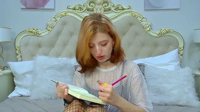 Private MistyMarlo on StripChat