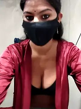 Freechat Miya_sistar on StripChat