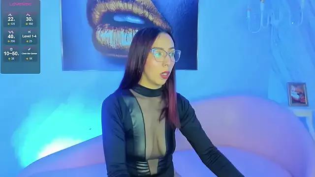 Molly_Evens_Ky from StripChat is Freechat