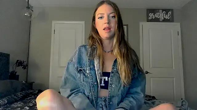 Molly_witha_chance from StripChat