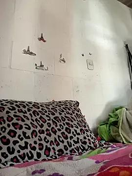 Try girls webcam shows. Sweet cute Free Performers.