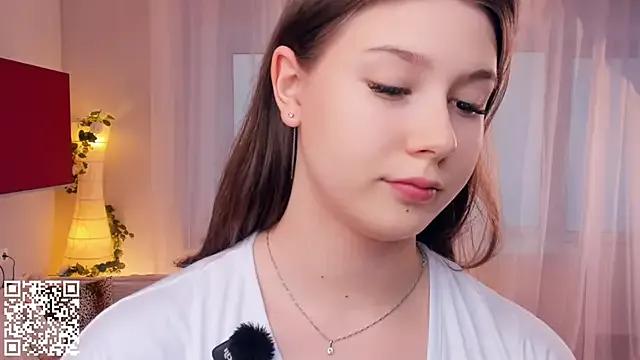 MondoNeko from StripChat is Freechat